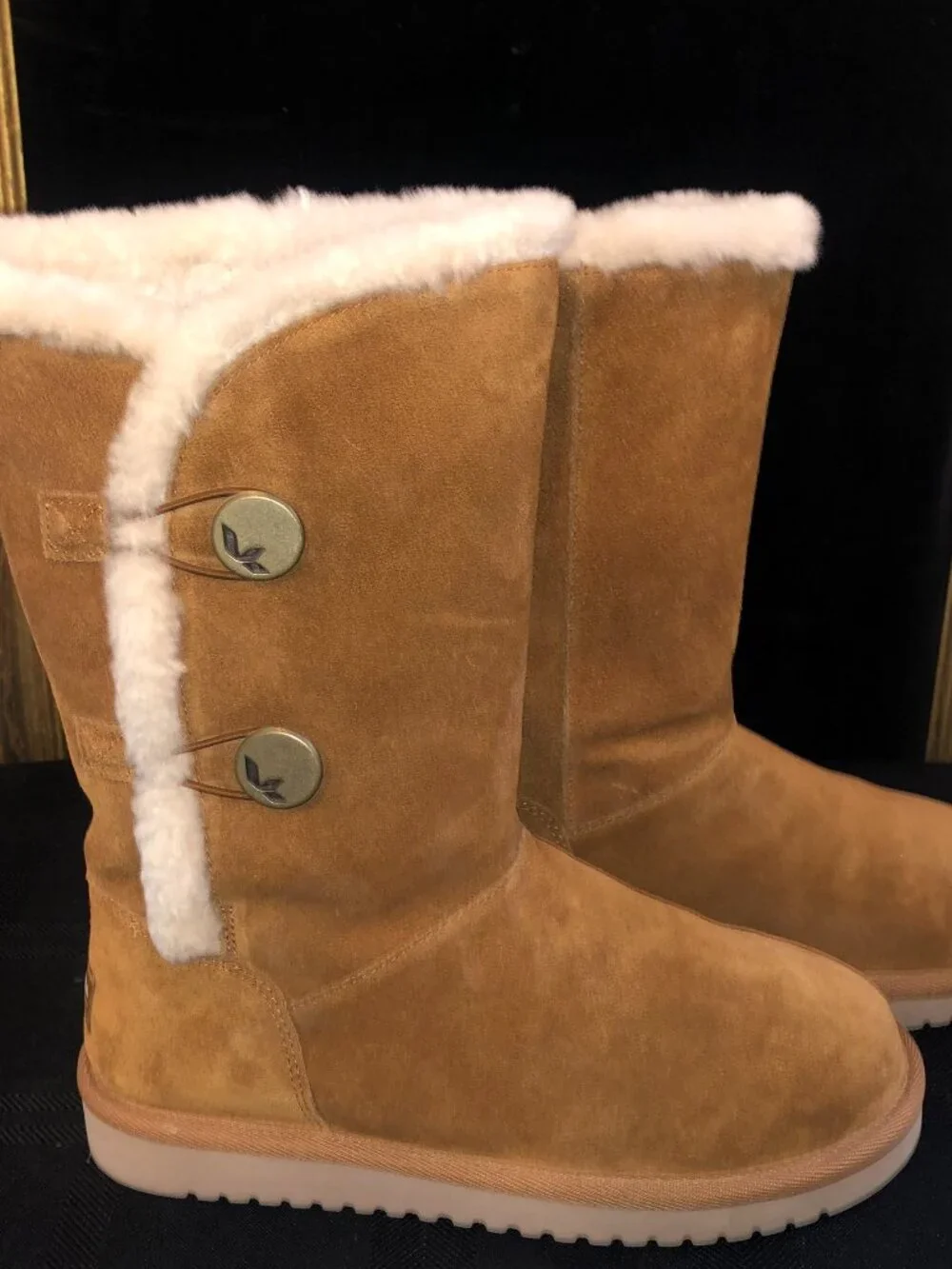Koolaburra by Ugg Kinslei Tall Chestnut Suede Boots Size 7